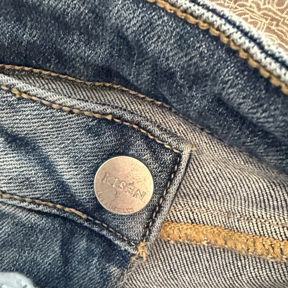 Risen: Straight Leg distressed Jeans raw hem. - Blue 11/30 is tag. - Picture 13 of 13